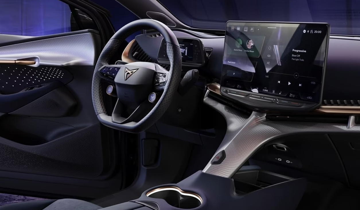 CUPRA_Tavascan_Innenraum 1